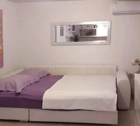 House Marie's Lavander Dream * Raslina